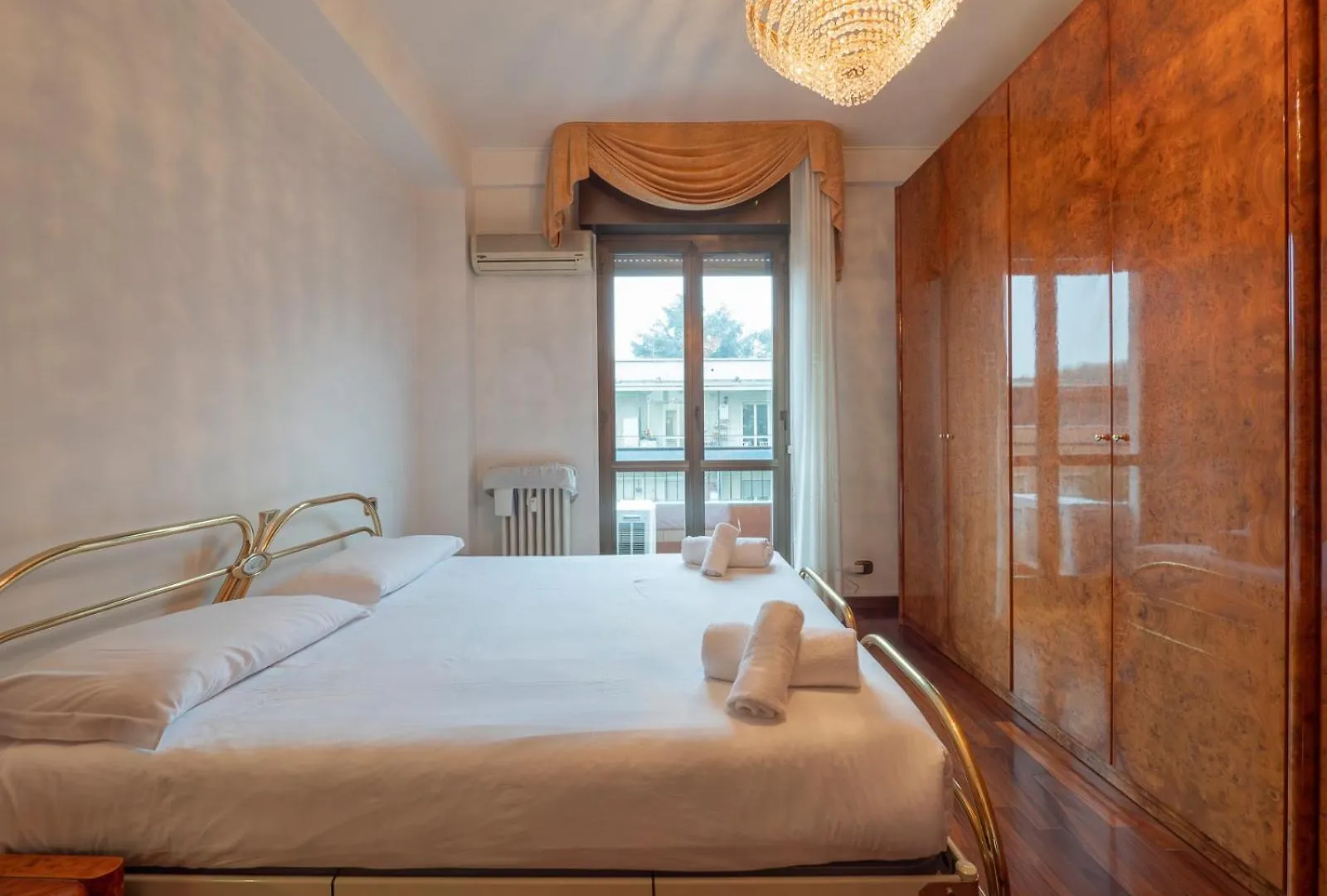 I Host Apartment - Cuoco 8 Milan 0*,
