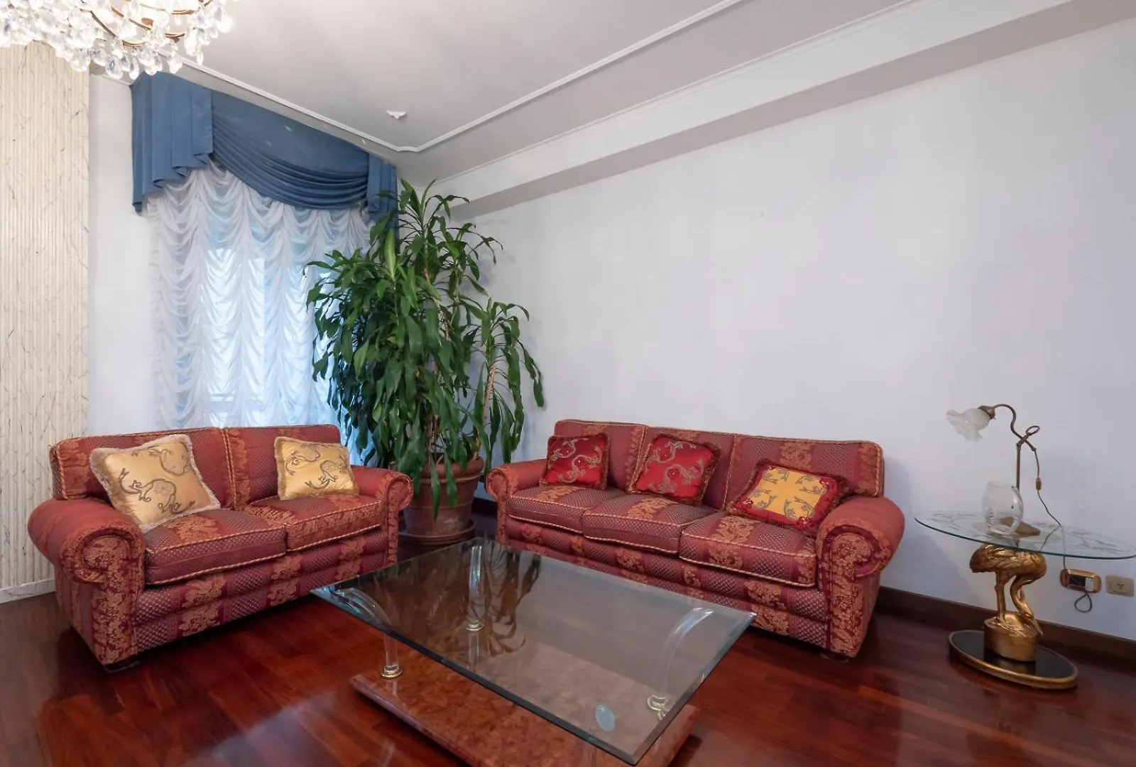 I Host Apartment - Cuoco 8 Milan 0*,  Italy